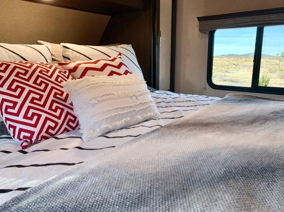 Jthavn Joshua Tree Desert Rv Stargazing Buitenkant foto